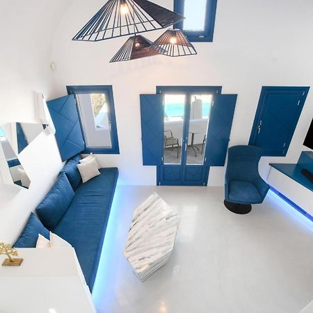 Blue White Residence Monólithos Exteriér fotografie
